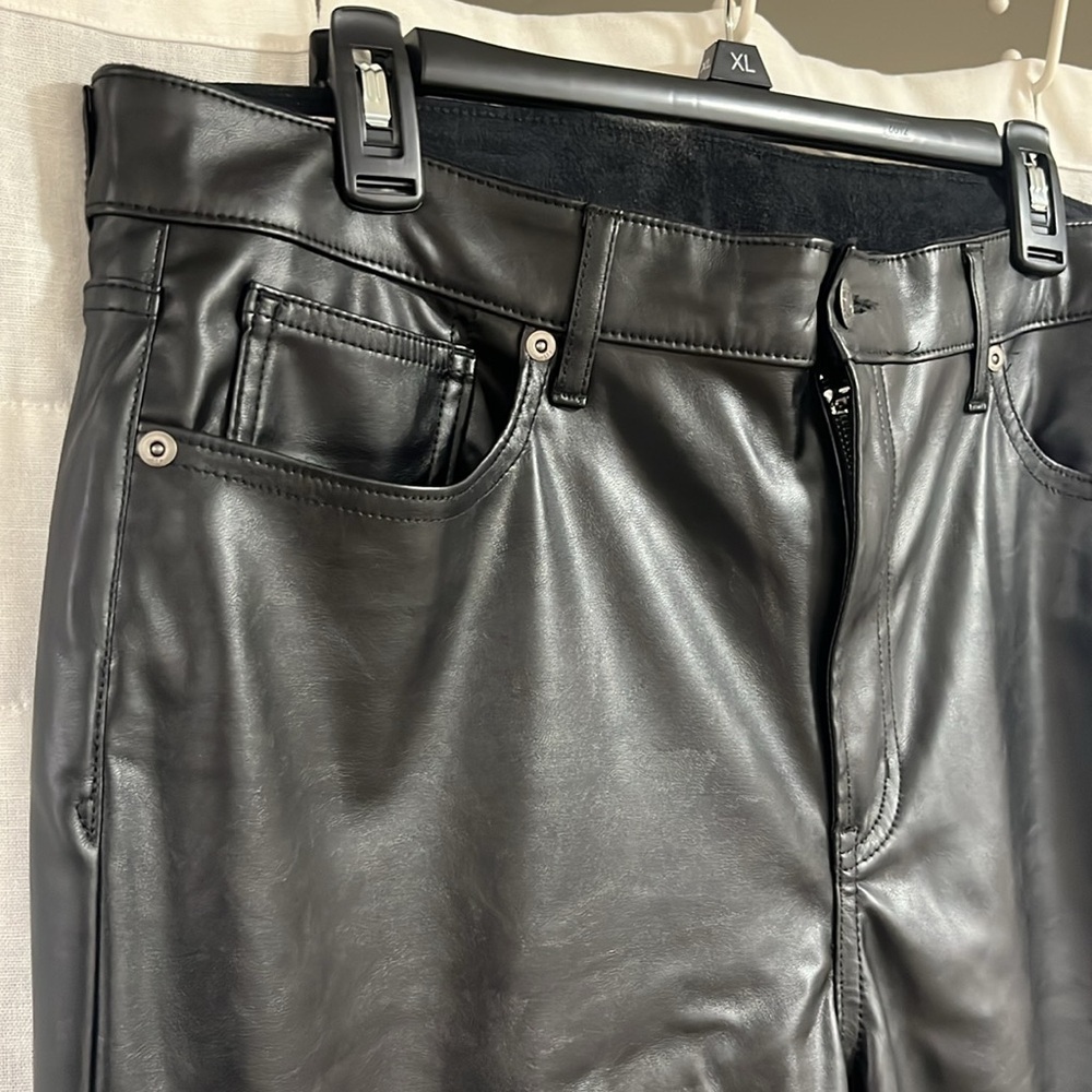 Gap High Rise Faux-Leather '70s Flare Pants - Picture 5 of 7